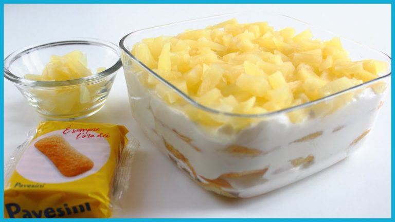 Delizia estiva: dolce al cucchiaio con ananas e yogurt