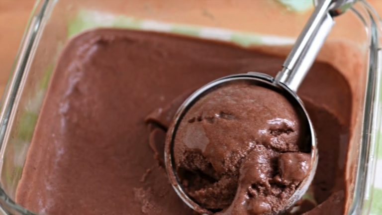 Il delizioso segreto dei dessert: dolce con panna congelata ti stupirà!